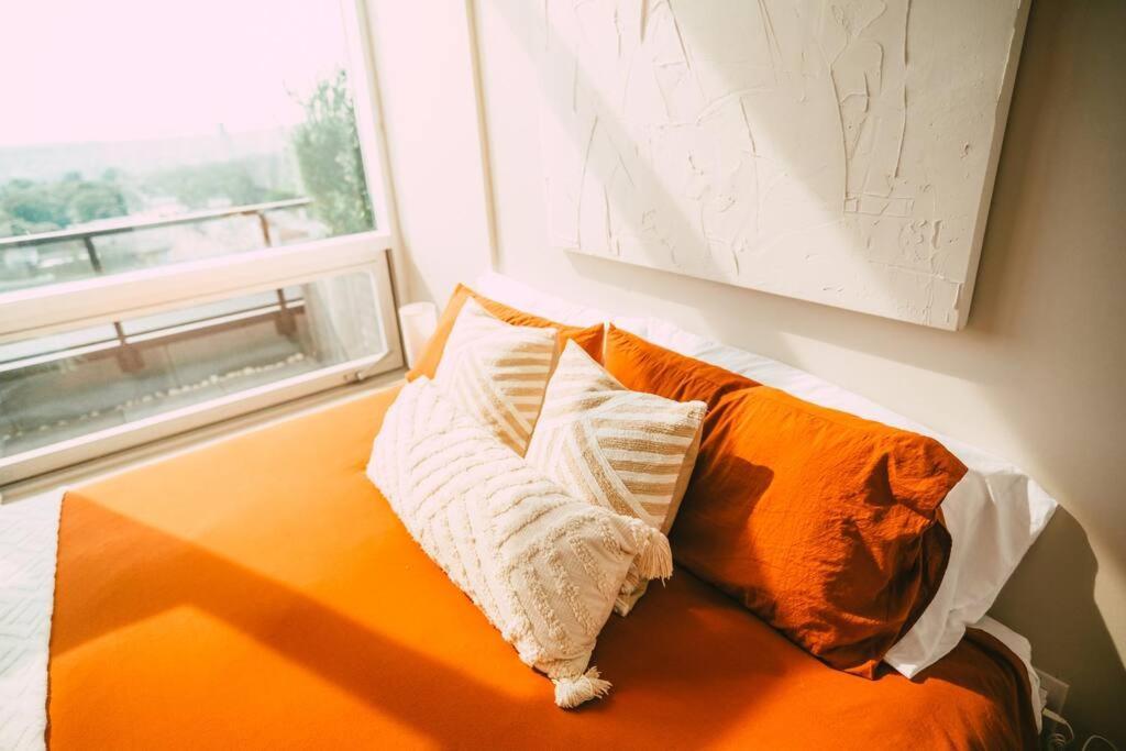 New - Luxury 2Br Penthouse Apt In Central Халифакс Екстериор снимка